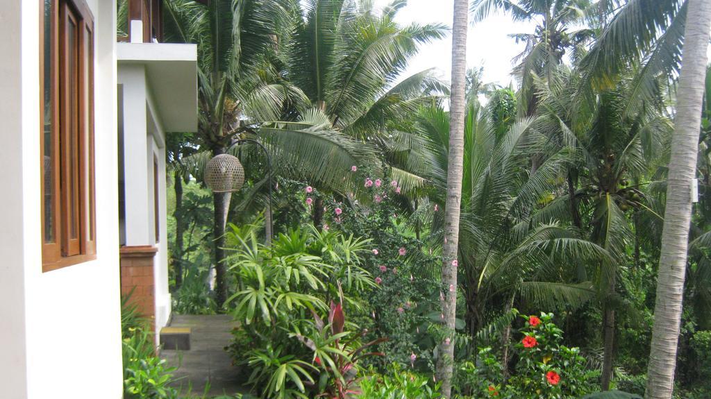 Mahanadewi Villa Ubud  Exterior photo