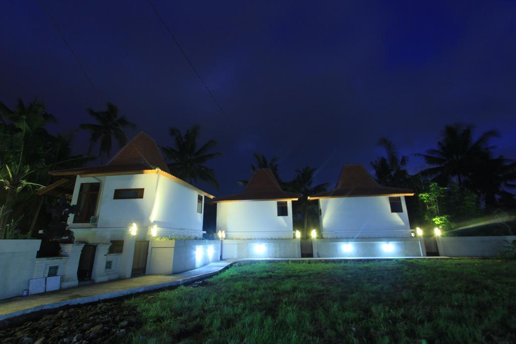 Mahanadewi Villa Ubud  Exterior photo